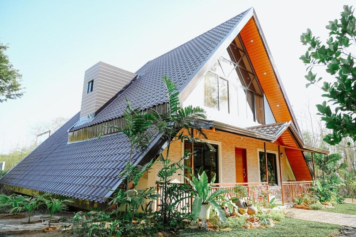 Redwood Cabin Bolinao Dış mekan fotoğraf