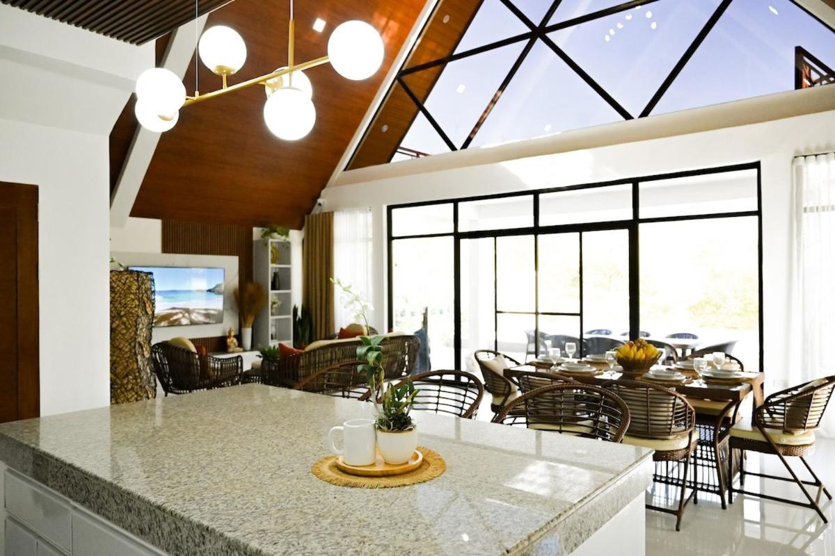 Redwood Cabin Bolinao Dış mekan fotoğraf