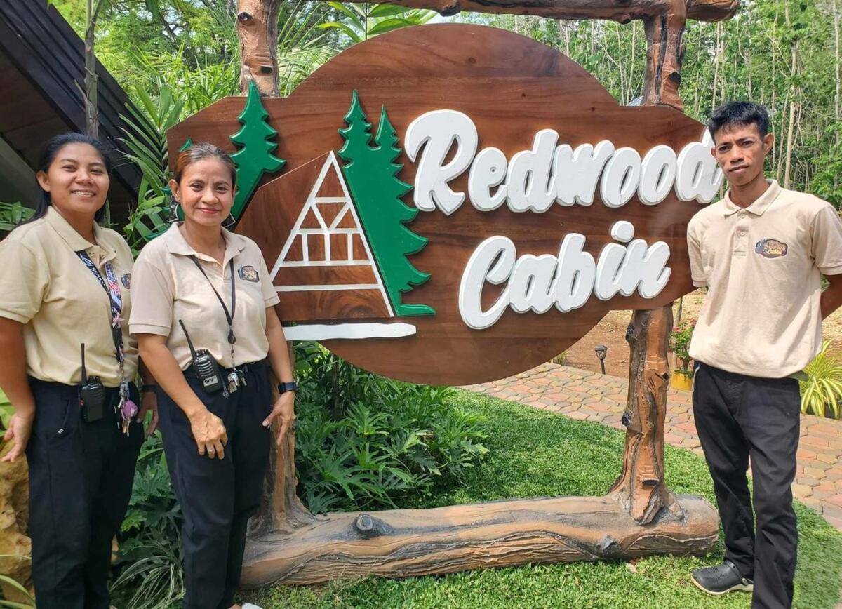 Redwood Cabin Bolinao Dış mekan fotoğraf